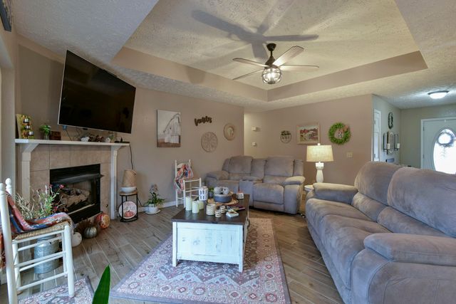 608 Cypress Avenue, Nixa, MO 65714