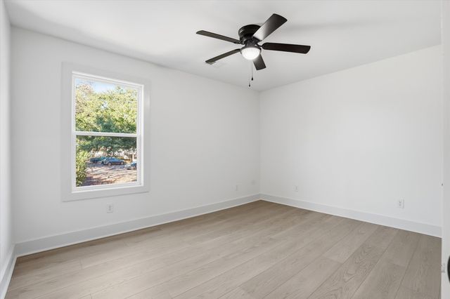 2150 E Spoleto Lane, North Charleston, SC 29406