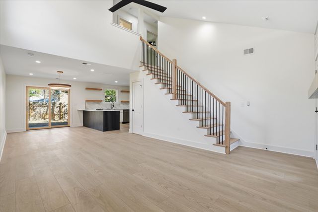 2150 E Spoleto Lane, North Charleston, SC 29406
