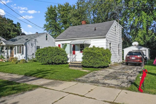 1524 N GRACELAND AVENUE, Appleton, WI 54911