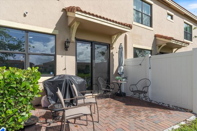 9988 Brickhill Drive, Boca Raton, FL 33428