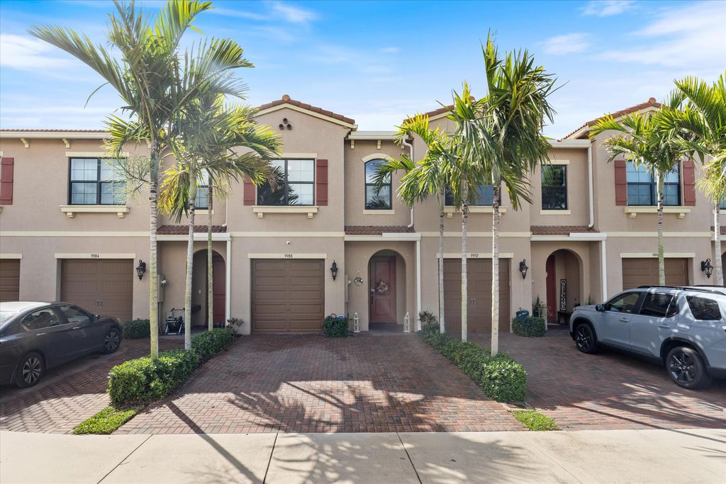 9988 Brickhill Drive, Boca Raton, FL 33428