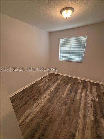 14042 NE 2nd Ave 14042, Miami, FL 33161