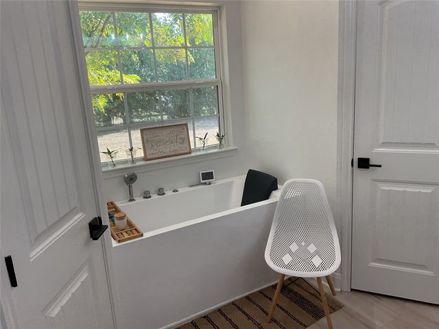 901 N 60th Street, Waco, TX 76710