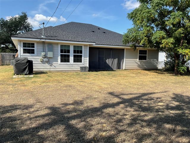 901 N 60th Street, Waco, TX 76710