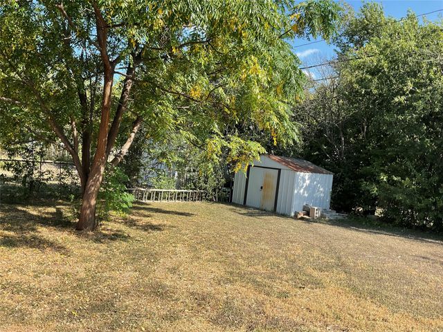 901 N 60th Street, Waco, TX 76710