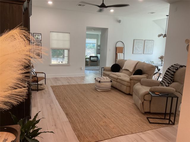 901 N 60th Street, Waco, TX 76710