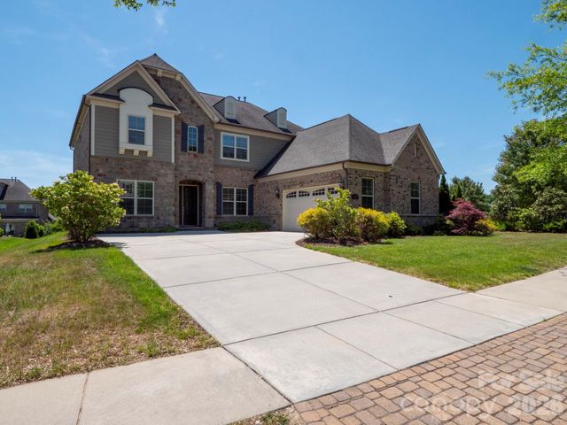 1719 Emory Oak Drive, Charlotte, NC 28270