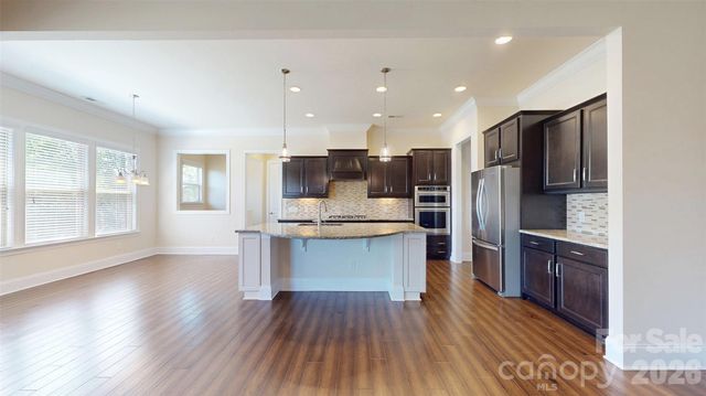 1719 Emory Oak Drive, Charlotte, NC 28270