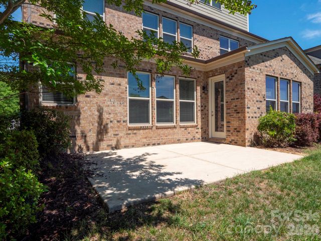 1719 Emory Oak Drive, Charlotte, NC 28270