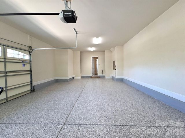 1719 Emory Oak Drive, Charlotte, NC 28270