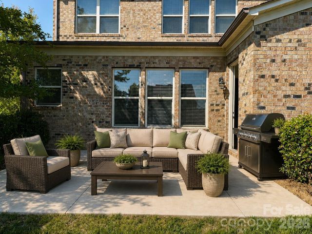 1719 Emory Oak Drive, Charlotte, NC 28270