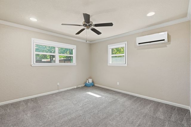 5708 Sunset Road, Westworth Village, TX 76114