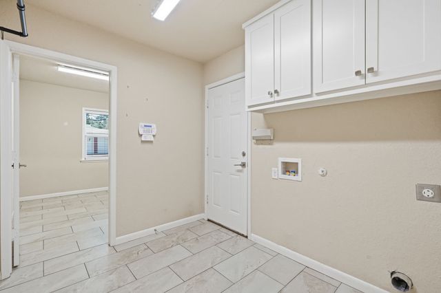 5708 Sunset Road, Westworth Village, TX 76114