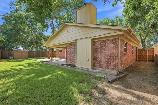 5708 Sunset Road, Westworth Village, TX 76114