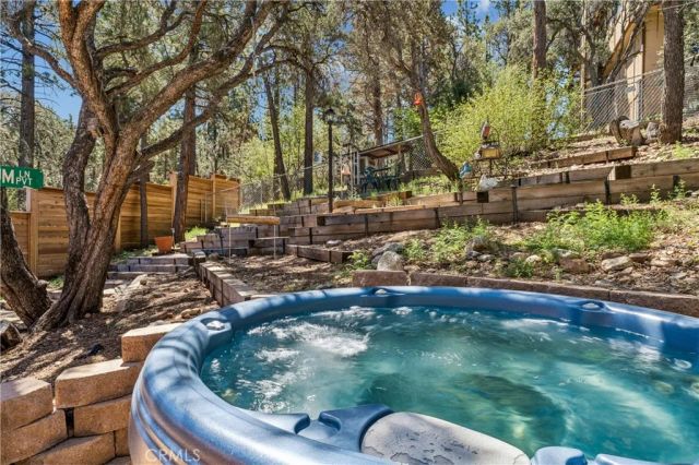 108 W Aeroplane Boulevard, Big Bear City, CA 92314