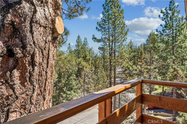 108 W Aeroplane Boulevard, Big Bear City, CA 92314