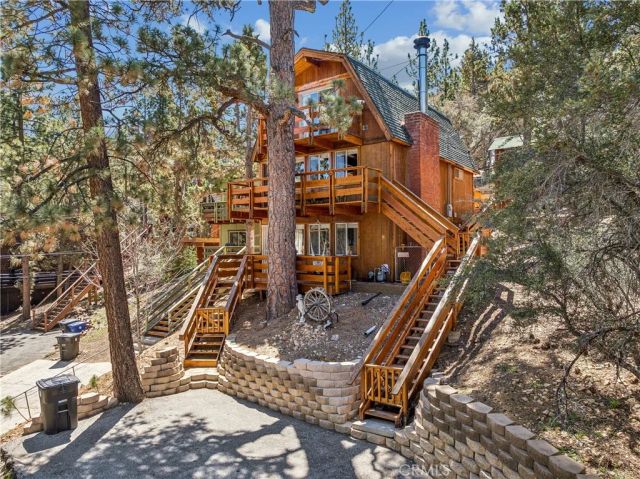 108 W Aeroplane Boulevard, Big Bear City, CA 92314