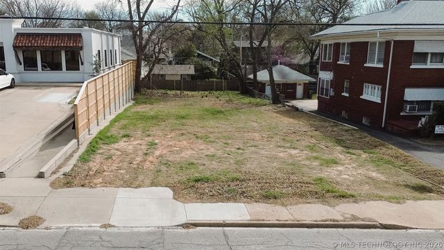 1719 S Peoria Avenue, Tulsa, OK 74120
