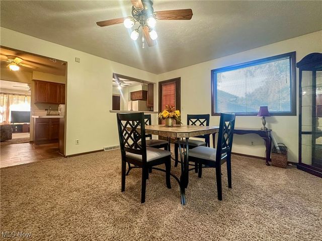 820 Cynthia Court, Niles, OH 44446