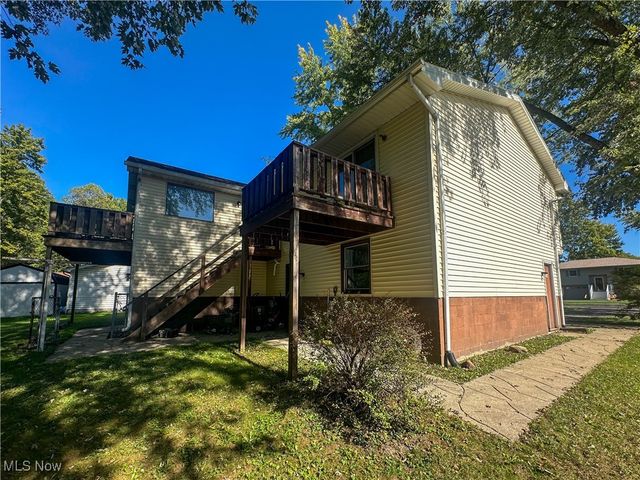 820 Cynthia Court, Niles, OH 44446