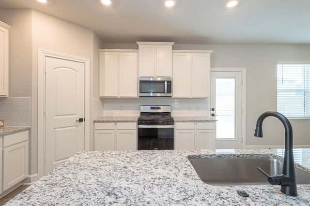 805 Jackel Drive, Anna, TX 75409