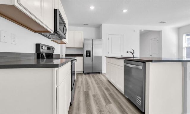 10583 GENTLE RAIN DRIVE E, Land O Lakes, FL 34638