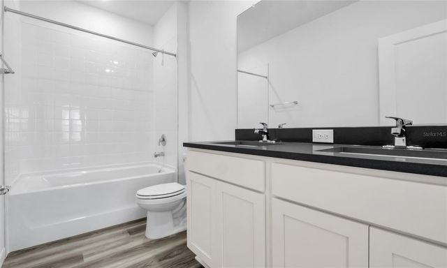 10583 GENTLE RAIN DRIVE E, Land O Lakes, FL 34638