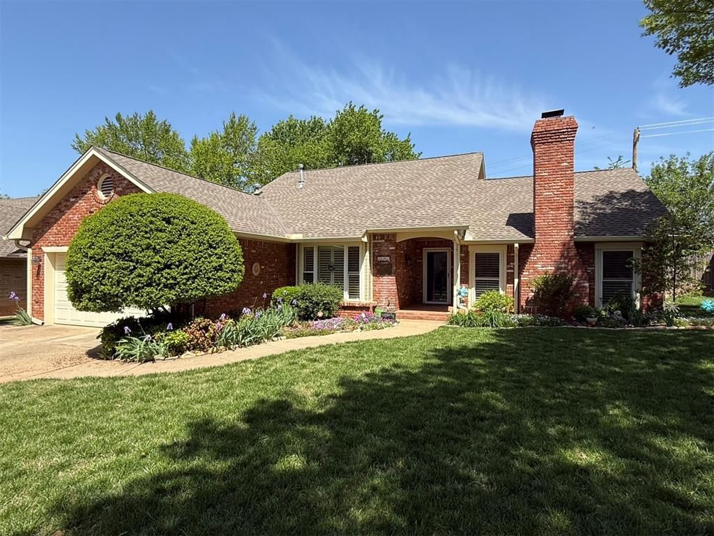 2401 Stonehenge Drive, Edmond, OK 73034