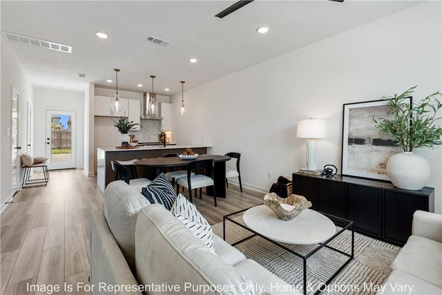 1207 Dorothy Lane, College Station, TX 77845