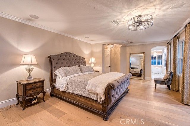 17 Long View, Laguna Hills, CA 92679