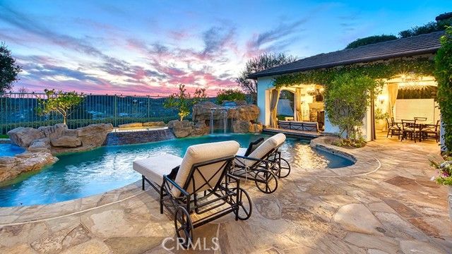 17 Long View, Laguna Hills, CA 92679