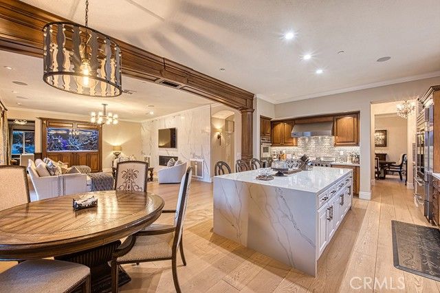 17 Long View, Laguna Hills, CA 92679