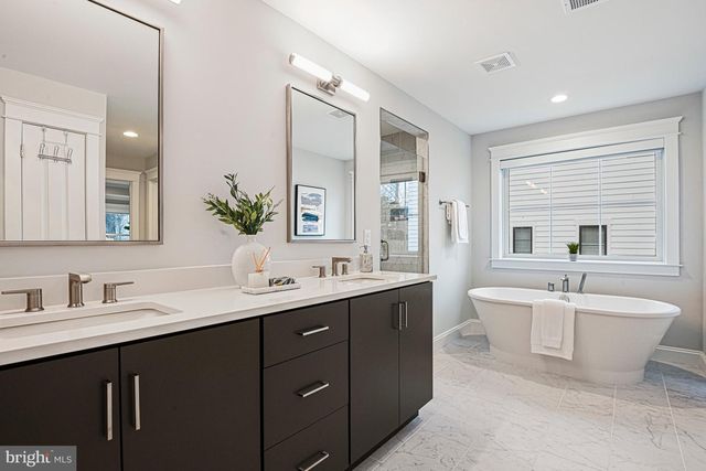 6447 TUCKER AVE, Mclean, VA 22101