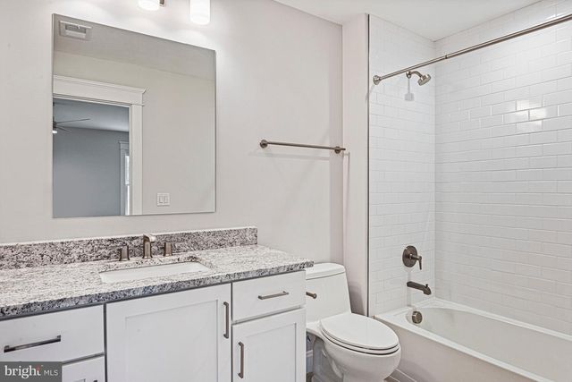 6447 TUCKER AVE, Mclean, VA 22101