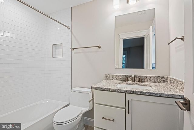 6447 TUCKER AVE, Mclean, VA 22101