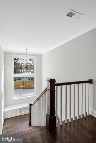 6447 TUCKER AVE, Mclean, VA 22101