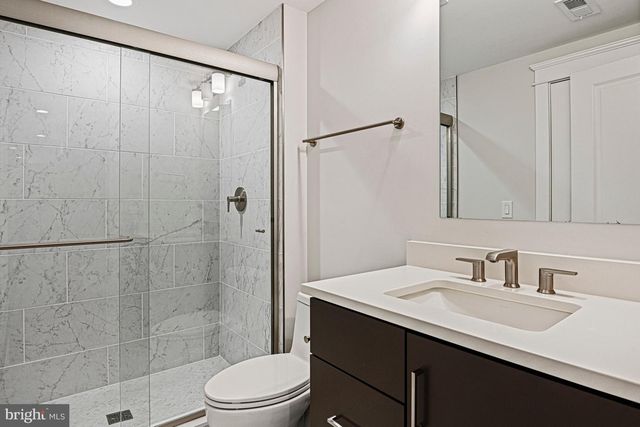 6447 TUCKER AVE, Mclean, VA 22101