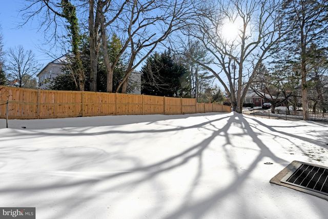 6447 TUCKER AVE, Mclean, VA 22101