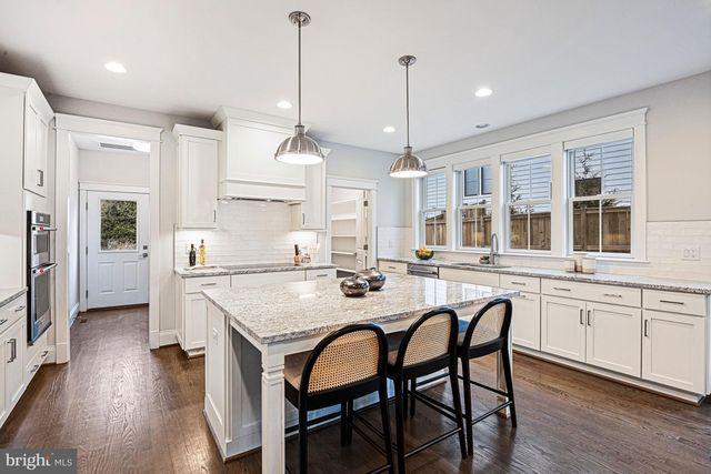 6447 TUCKER AVE, Mclean, VA 22101