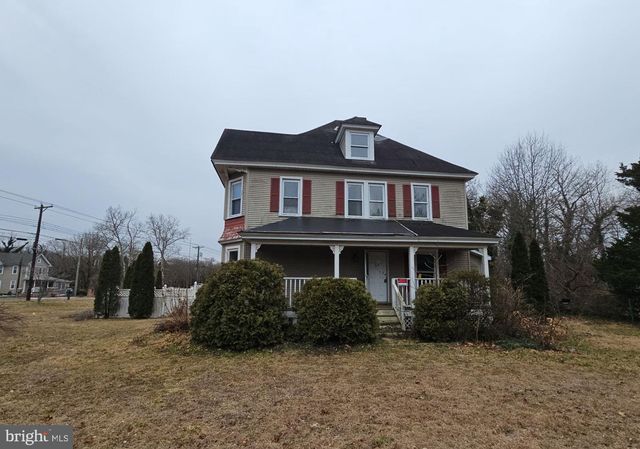 3226 S MAIN RD, Vineland, NJ 08360