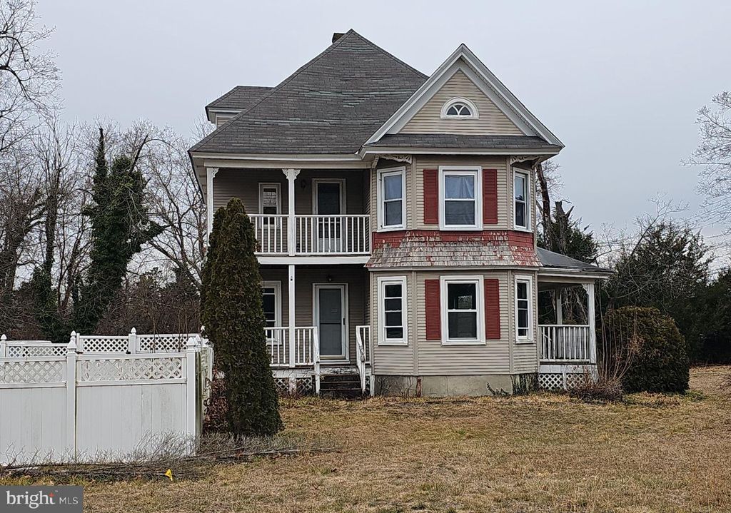 3226 S MAIN RD, Vineland, NJ 08360