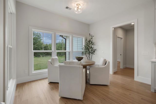 3364 Fairview Road, Fountain Inn, SC 29644