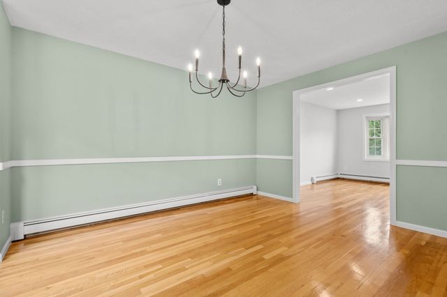 26 Waterview Drive, Medway, MA 02053
