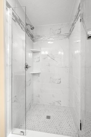 26 Waterview Drive, Medway, MA 02053
