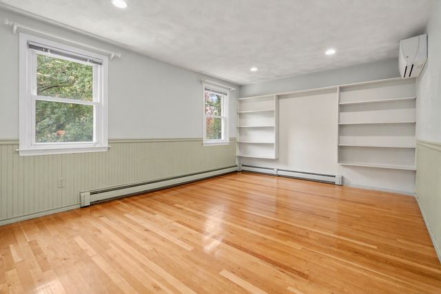 26 Waterview Drive, Medway, MA 02053