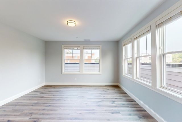 610 Salem Street 408, Wakefield, MA 01880