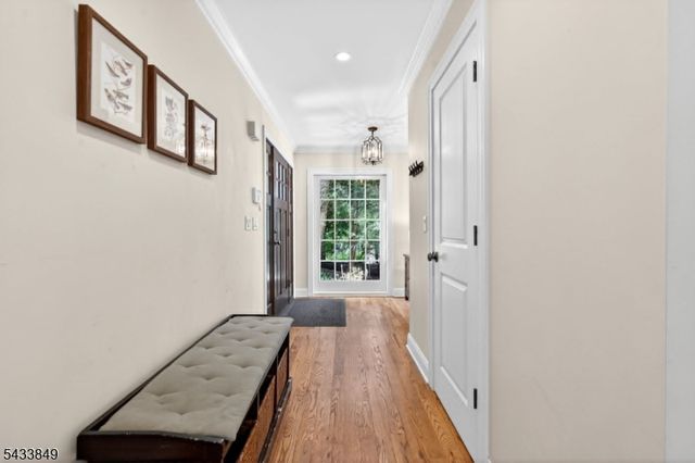 73 South Rd, Bloomingdale Boro, NJ 07403
