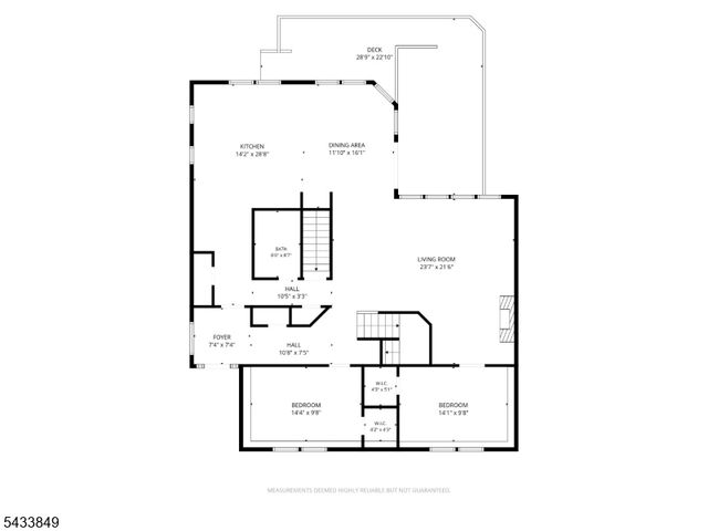 73 South Rd, Bloomingdale Boro, NJ 07403