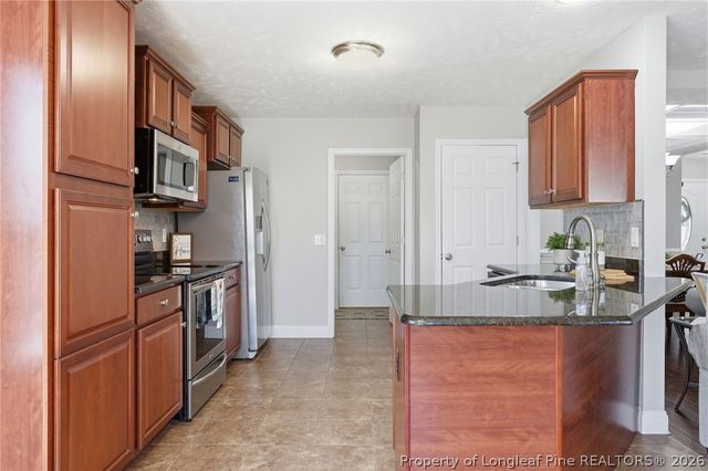 77 Summerseat Way, Bunnlevel, NC 28323